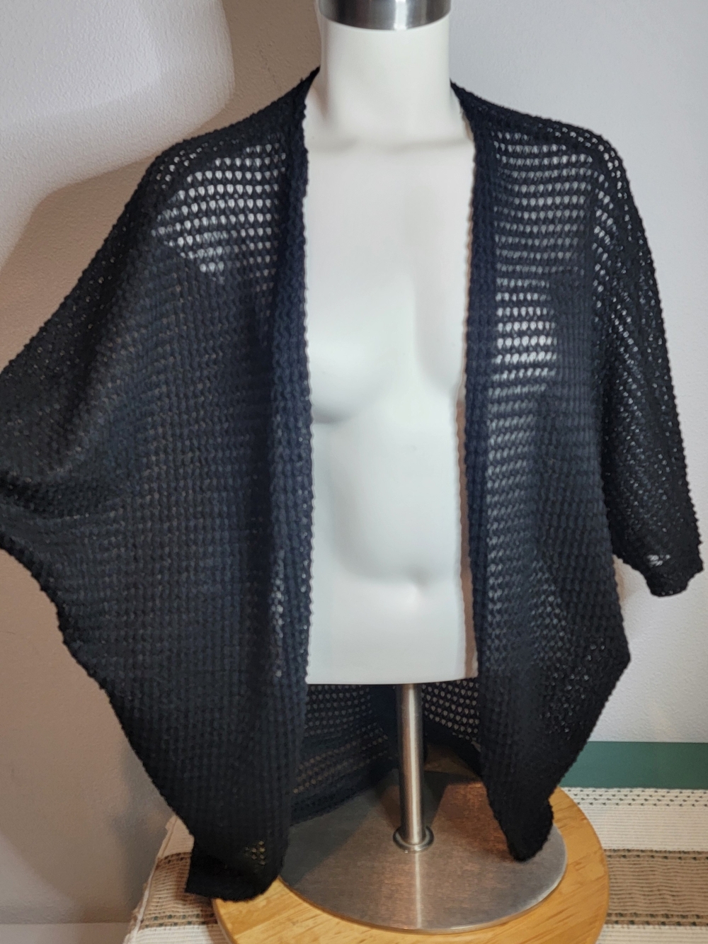Rolla Coster Women's Black Solid Open-Knit Open Front 3/4 Sleeve Cardigan M